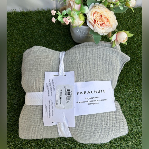 Parachute Organic Cloud Cotton Sham Set -size king COLOR MOSS NEW 
20.5" x 36.5" - Picture 6 of 16